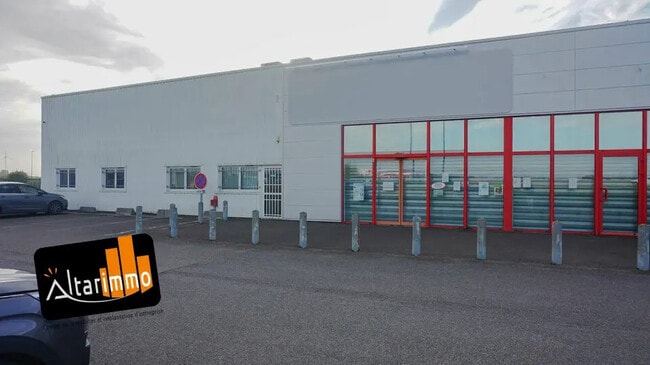 Plus de détails pour Local commercial à vendre