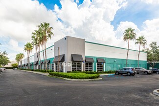 Plus de détails pour 16200 NW 59th Ave, Miami Lakes, FL - Local d'activités, Industriel/Logistique à louer