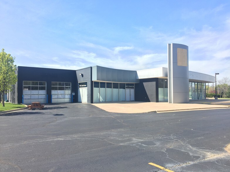 855 E Grand Ave, Lake Villa, IL à louer - Photo de l’immeuble – Image 1 sur 36