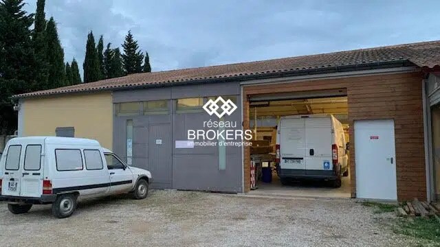 Industriel/Logistique dans Beaumes-de-Venise à louer - Photo de l’immeuble – Image 3 sur 9