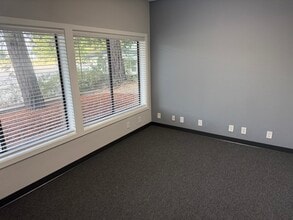 2900 Mendocino Ave, Santa Rosa, CA à louer Photo intérieure– Image 1 sur 12