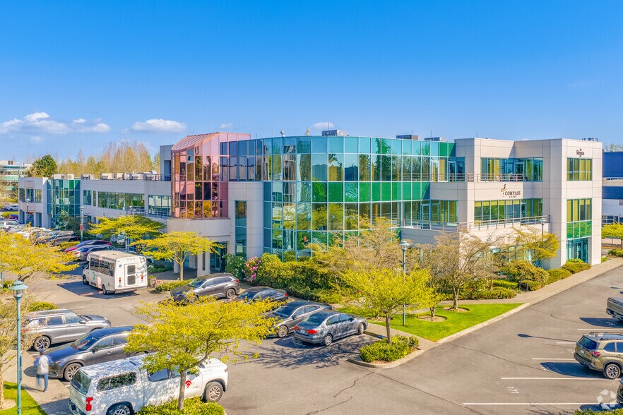 13353 Commerce Pky, Richmond, BC à louer - Photo de l’immeuble – Image 1 sur 25