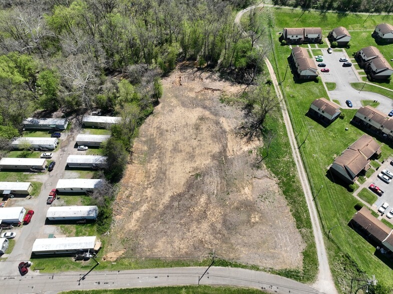 506 Lewis St, Point Pleasant, WV à vendre - Aérien – Image 3 sur 9
