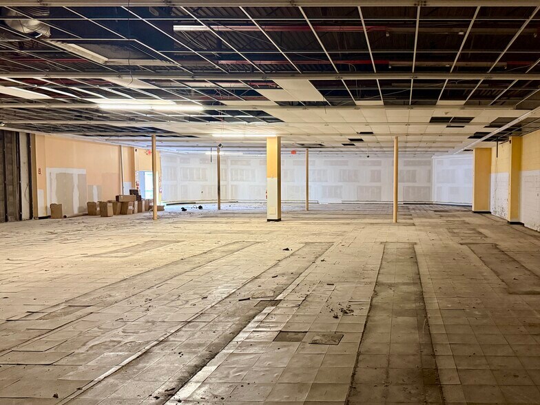 421-427 Freeport St, New Kensington, PA à vendre - Photo de l’immeuble – Image 3 sur 6