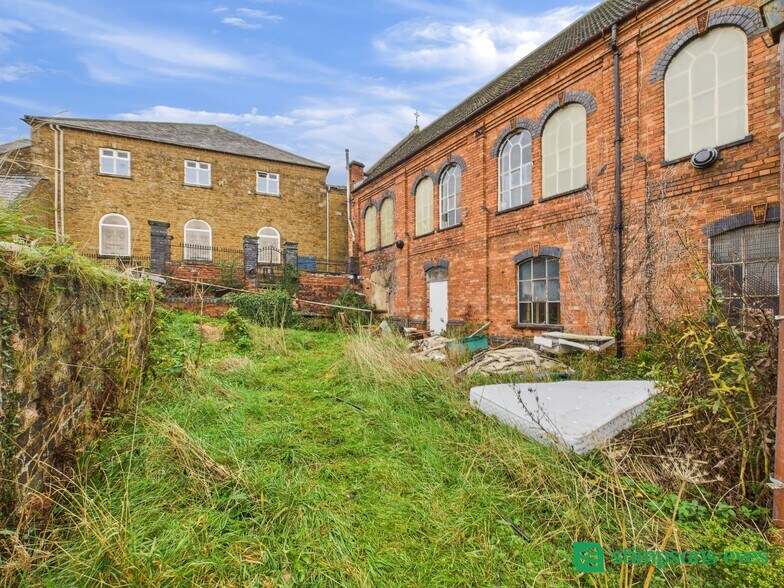 Meeting Ln, Kettering à louer - Photo de l’immeuble – Image 3 sur 15