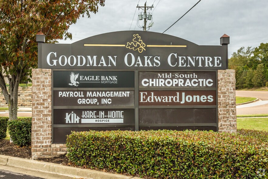 6253 Goodman Rd, Olive Branch, MS à louer - Photo de l’immeuble – Image 3 sur 9