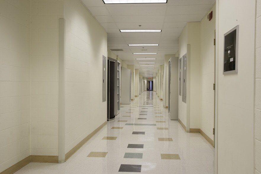 1041 Route 202/206, Bridgewater, NJ à louer - Photo intérieure – Image 2 sur 5