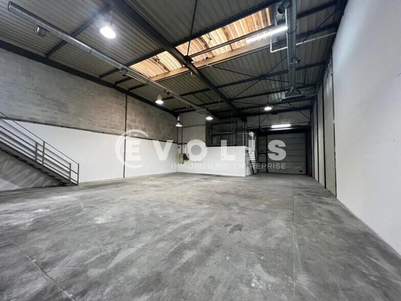 Bureau dans Bondy à louer - Photo intérieure – Image 3 sur 7