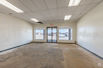 13365 Smith Rd, Middleburg Heights, OH à louer Photo intérieure– Image 2 sur 16