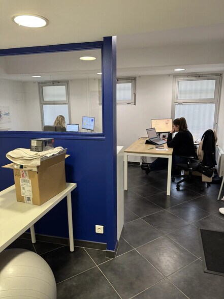 20 Rue De La Faiencerie, Bordeaux à louer - Photo de l’immeuble – Image 3 sur 6