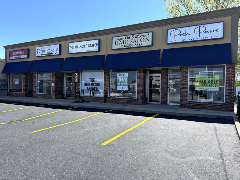 2694-2698 Merrick Rd, Bellmore, NY à louer - Photo de l’immeuble – Image 1 sur 7