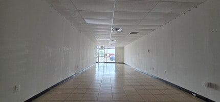 918 W Southmore Ave, Pasadena, TX à louer Photo intérieure– Image 2 sur 3