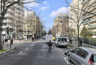 Plus de détails pour Local commercial à louer