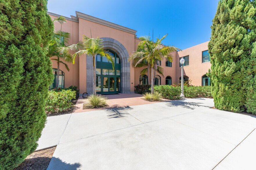 2488 Historic Decatur Rd, San Diego, CA à louer - Photo de l’immeuble – Image 2 sur 9