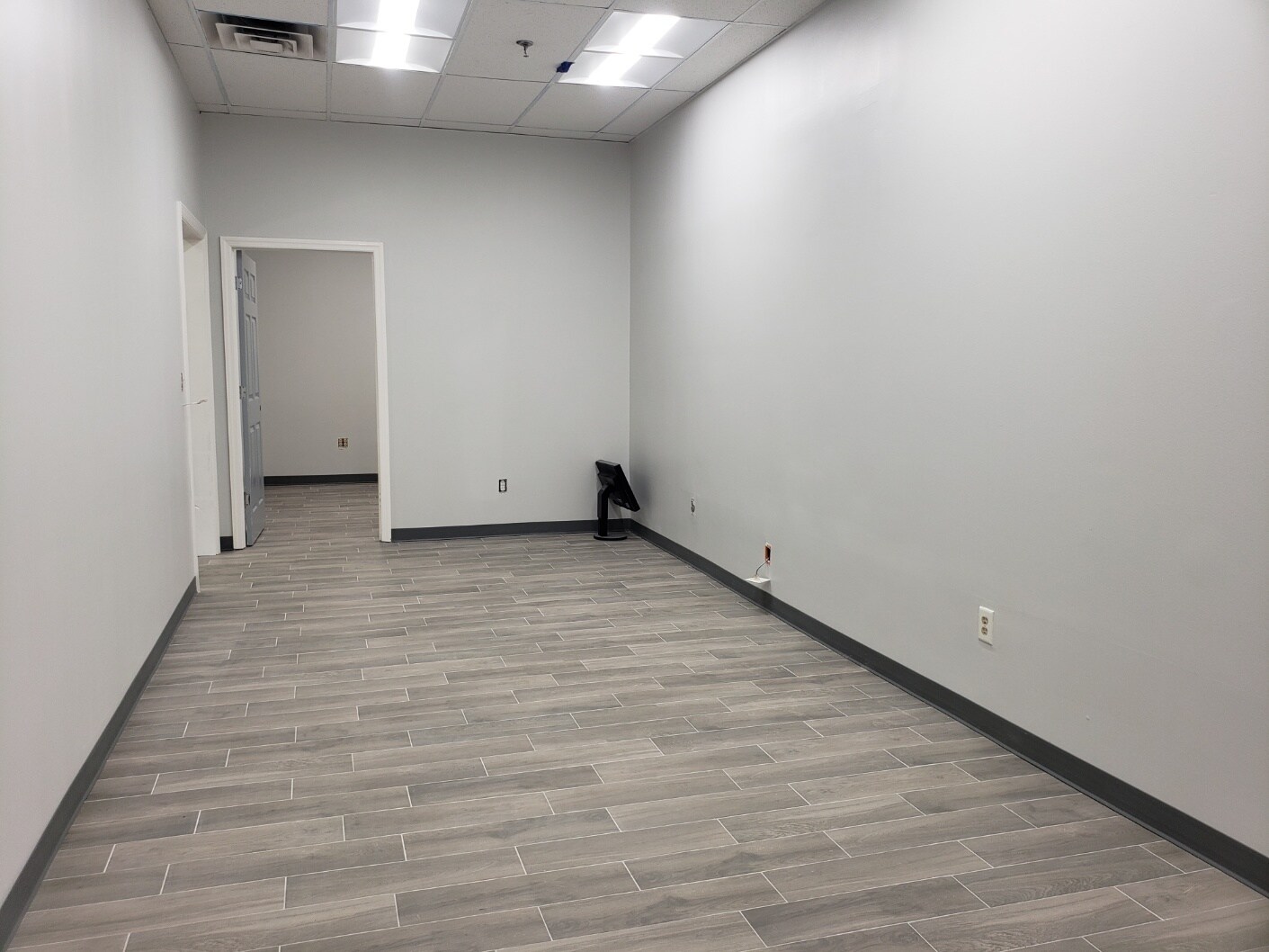 295 Herbert Ave, Closter, NJ à louer Photo intérieure– Image 1 sur 5