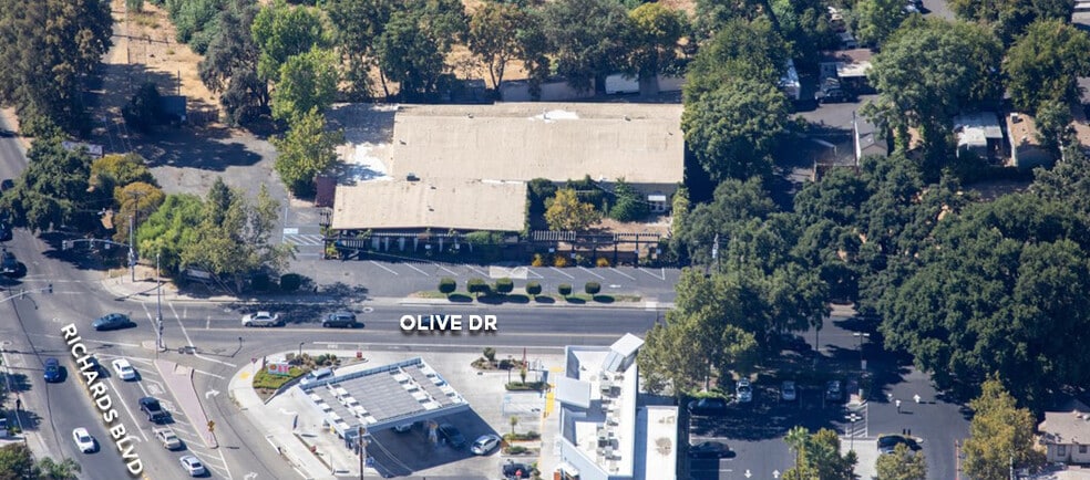 1015 Olive Dr, Davis, CA à louer - Aérien – Image 2 sur 5