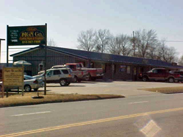 1642 Main St, Atchison, KS à louer Photo de l’immeuble– Image 1 sur 5