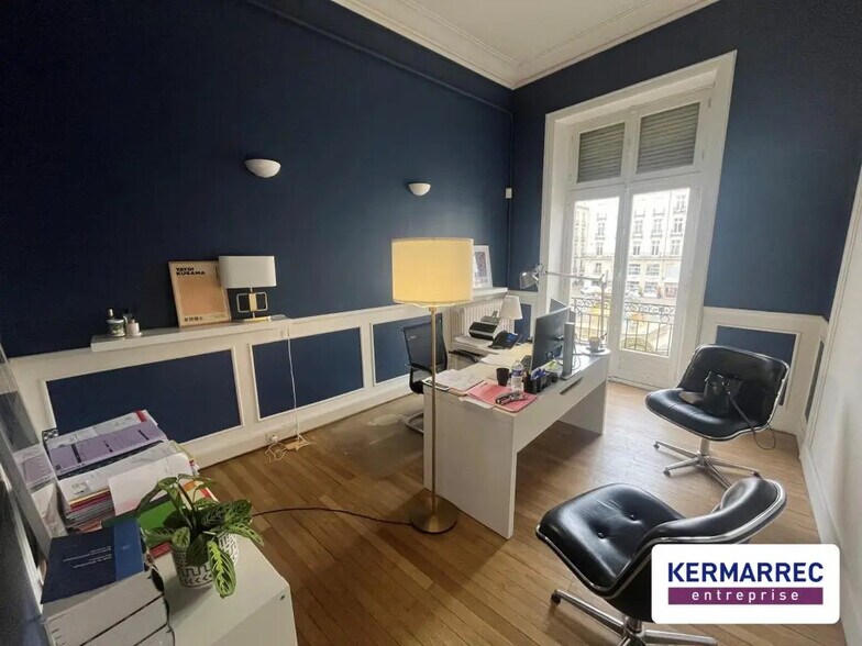 Bureau dans Nantes à louer - Photo de l’immeuble – Image 1 sur 6