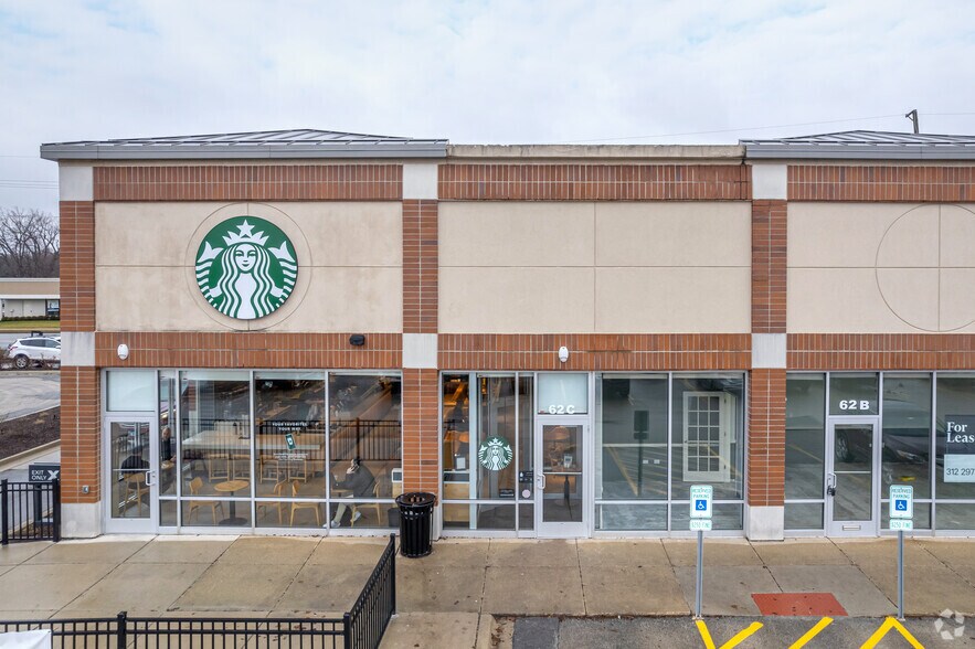 62-76 Ogden Ave, Downers Grove, IL à louer - Photo de l’immeuble – Image 2 sur 7
