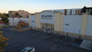 Plus de détails pour 10750 W Colfax Ave, Lakewood, CO - Local commercial à louer