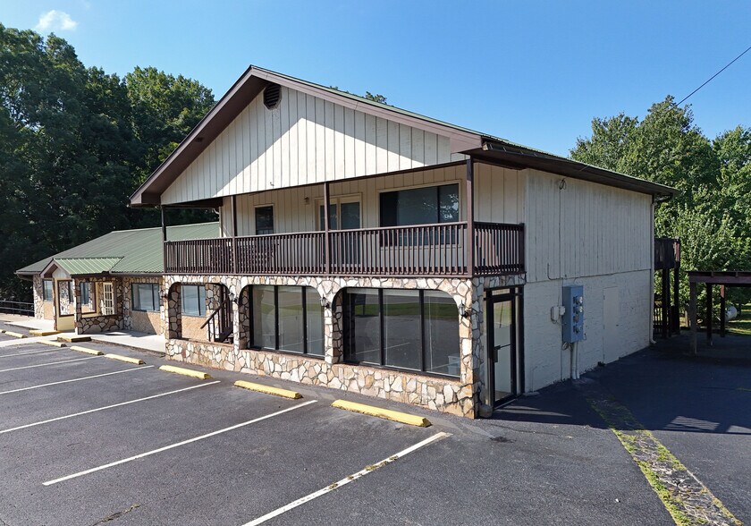 10 Deer Crossing Trl, Blairsville, GA à vendre - Photo de l’immeuble – Image 2 sur 73