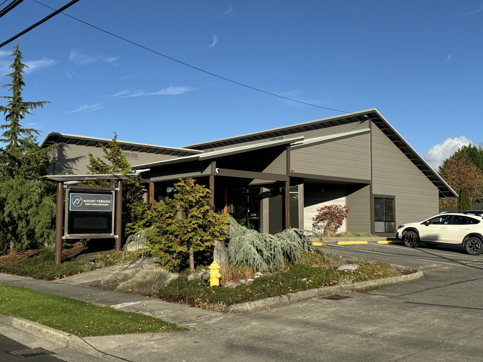 130 S 15th St, Mount Vernon, WA à louer Photo de l’immeuble– Image 1 sur 20