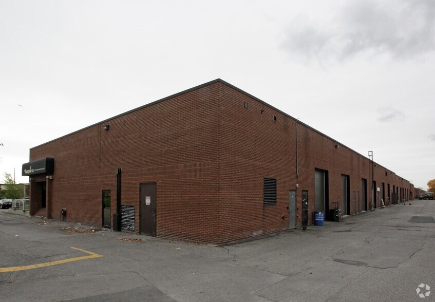 4120 Steeles Ave W, Vaughan, ON à louer - Photo de l’immeuble – Image 2 sur 2