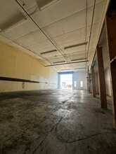 11999 N 49th St, Clearwater, FL à louer Photo intérieure– Image 2 sur 4