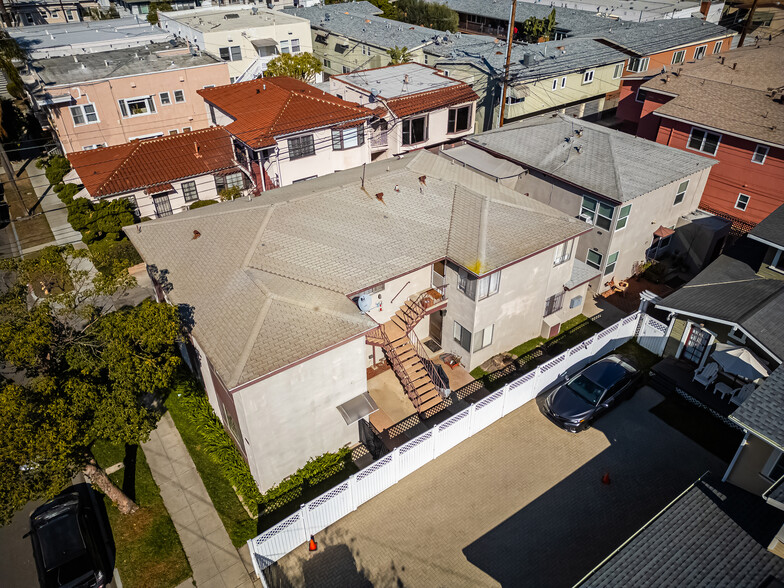 120-124 Bonito ave, Long Beach, CA à vendre - Photo de l’immeuble – Image 2 sur 7