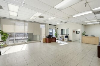 5717 E Ferguson Dr, Commerce, CA à vendre Photo intérieure– Image 2 sur 3