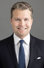 Alex Lee-Bull