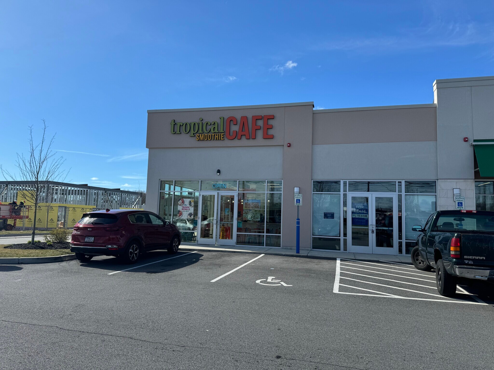 2574 W Shore Rd, Warwick, RI à louer Photo de l’immeuble– Image 1 sur 2