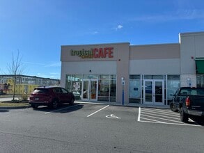 2574 W Shore Rd, Warwick, RI à louer Photo de l’immeuble– Image 1 sur 2