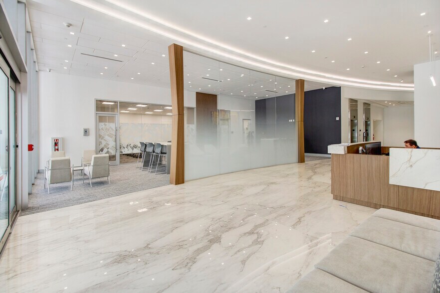 3470 NW 82nd Ave, Doral, FL à louer - Photo de l’immeuble – Image 3 sur 11