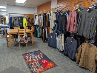 Plus de détails pour 233 2nd St NW, Ortonville, MN - Spécialisé à vendre