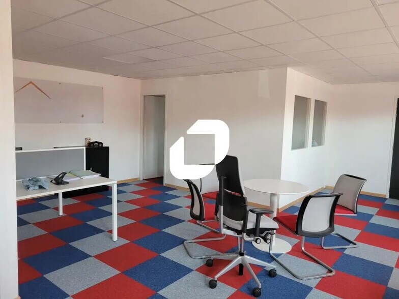 Bureau dans Villeneuve-en-Retz à vendre - Photo de l’immeuble – Image 2 sur 3