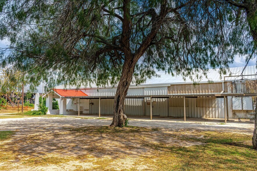 825 W Jefferson Ave, Harlingen, TX à vendre - Photo de l’immeuble – Image 3 sur 12