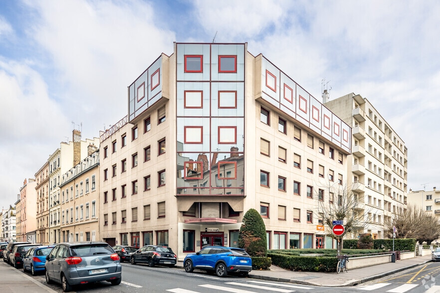 Bureau dans Lyon à vendre - Photo principale – Image 1 sur 4