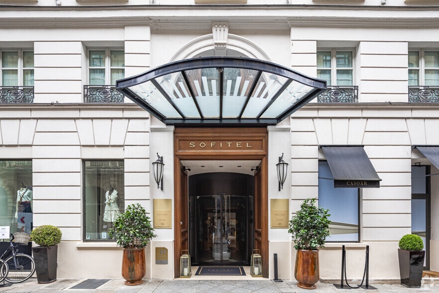 15 Rue Boissy D'Anglas, Paris à louer - Photo de l’immeuble – Image 3 sur 10