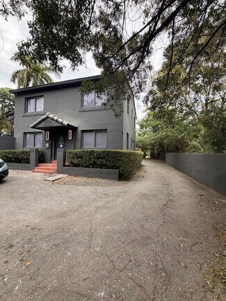 Plus de détails pour 1385 NW 15th St, Miami, FL - Bureau à louer