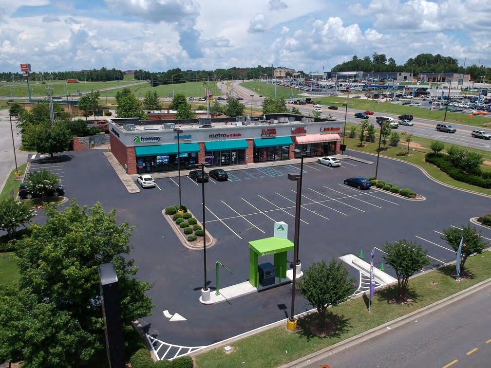 760 Academy Dr SW, Bessemer, AL à louer Photo principale– Image 1 sur 2