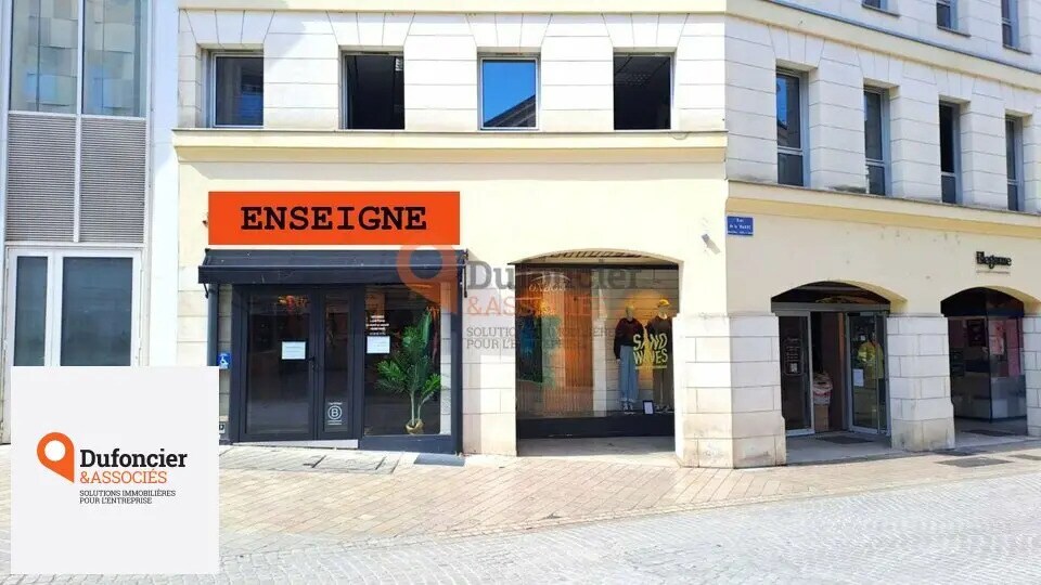 Local commercial dans Poitiers à louer Photo de l’immeuble– Image 1 sur 10