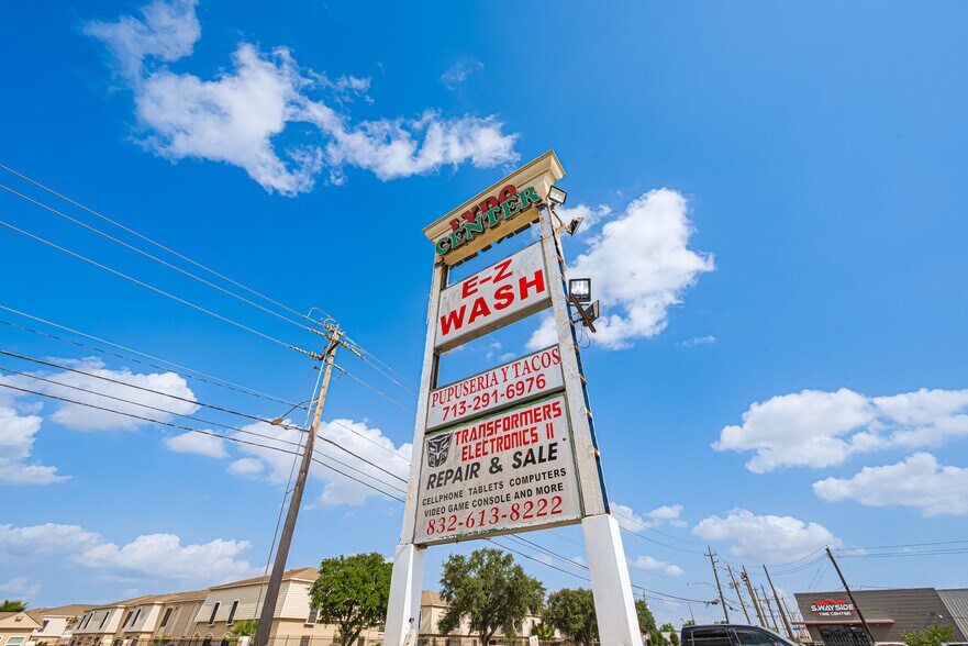 8002-8138 Boone Rd, Houston, TX à vendre - Photo de l’immeuble – Image 2 sur 20