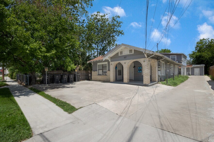 827 W Rosewood Ave, San Antonio, TX à vendre - Photo de l’immeuble – Image 1 sur 16
