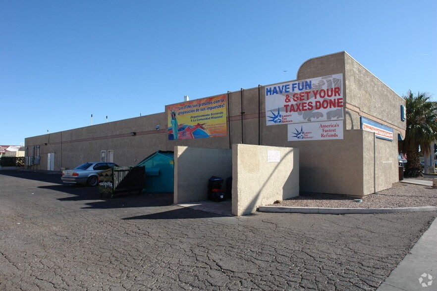 2401-2413 S Eastern Ave, Las Vegas, NV à louer - Photo de l’immeuble – Image 3 sur 4