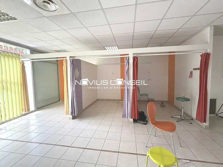 Local commercial dans Lespinasse à vendre - Photo intérieure – Image 3 sur 7