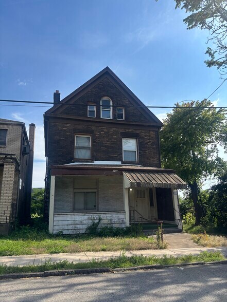 23 Unit Portfolio portefeuille de 13 biens à vendre sur LoopNet.fr - Photo de l’immeuble – Image 3 sur 12