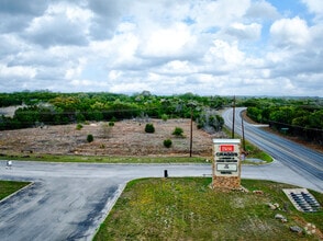 16965 Ranch Road 12, Wimberley, TX - Vue aérienne vue de carte - Image1