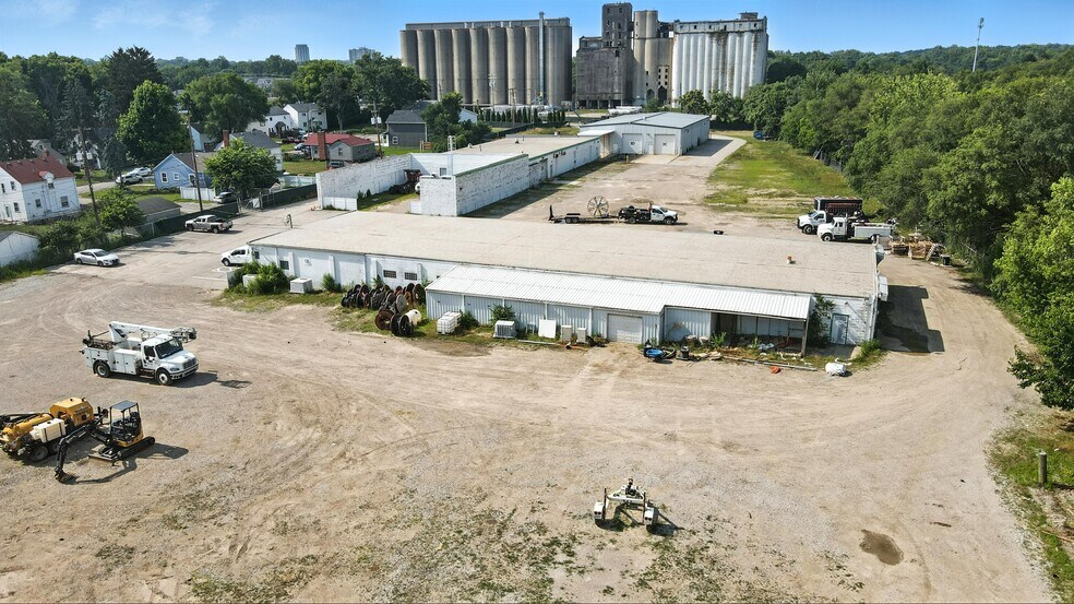 2000 E Fulton St, Columbus, OH à louer - Photo de l’immeuble – Image 2 sur 9