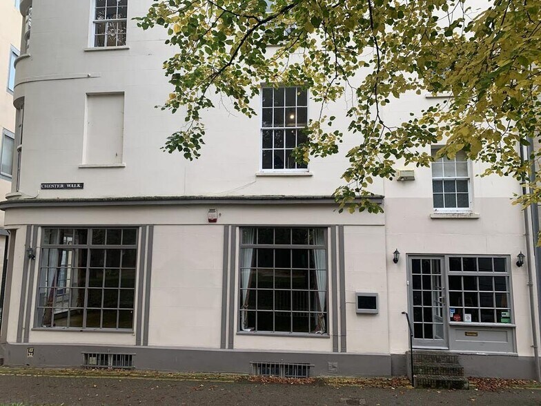 8 Well Walk, Cheltenham à louer - Photo de l’immeuble – Image 3 sur 5